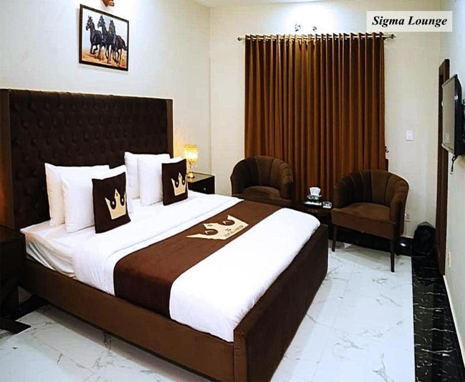 イスラマバード Grand Royal Bed & Breakfast エクステリア 写真