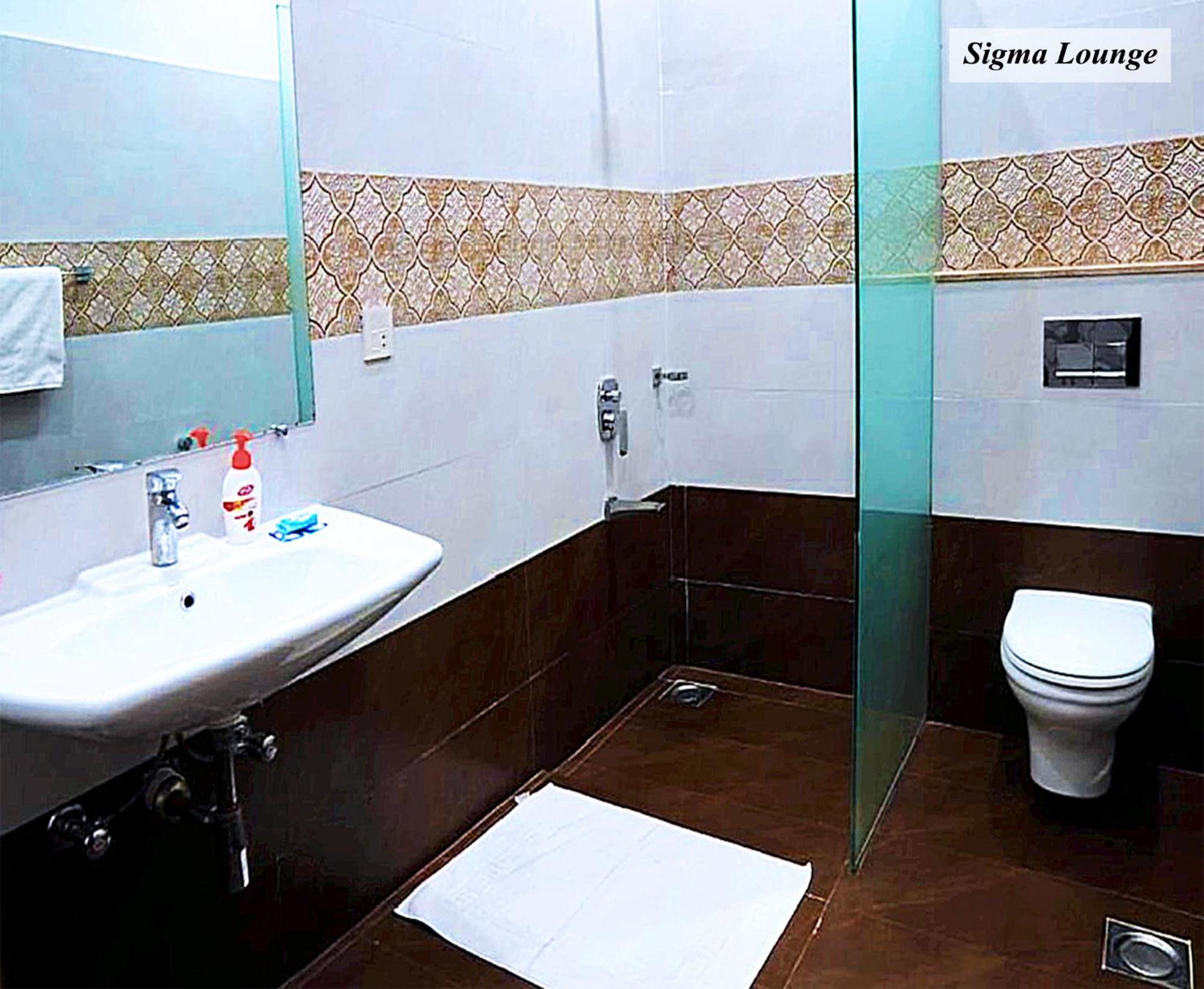 イスラマバード Grand Royal Bed & Breakfast エクステリア 写真